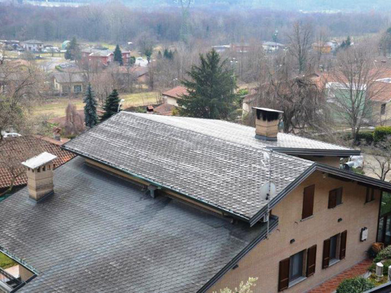 casa con tetto canadese